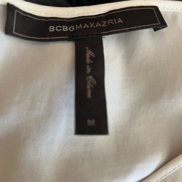 BCBG size M top - Picture 8 of 9